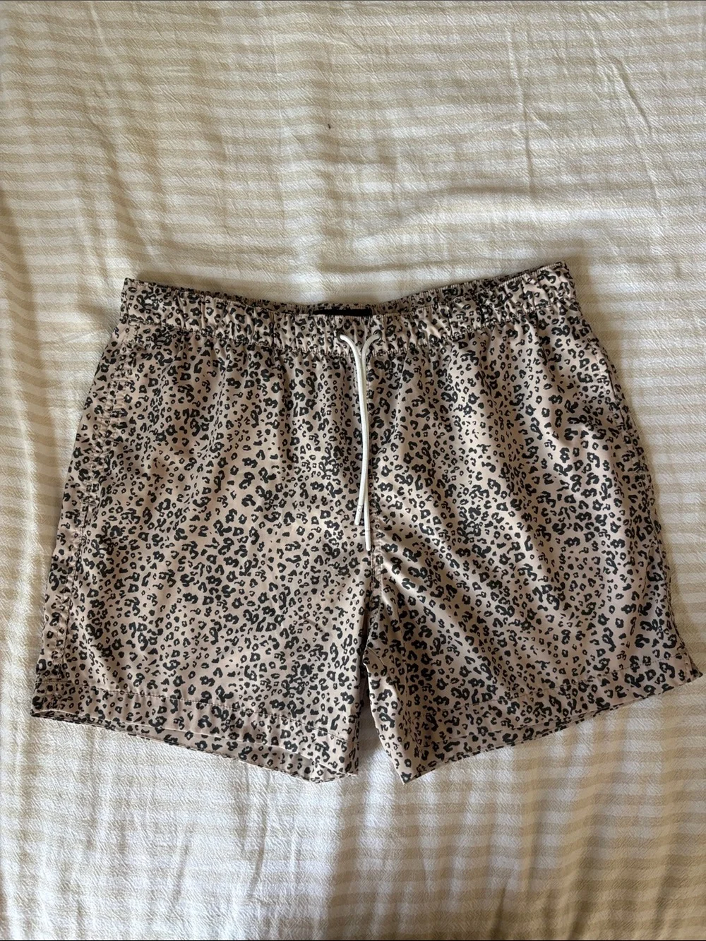 Abercrombie & Fitch Men's Tan Leopard Print Swim Trunks